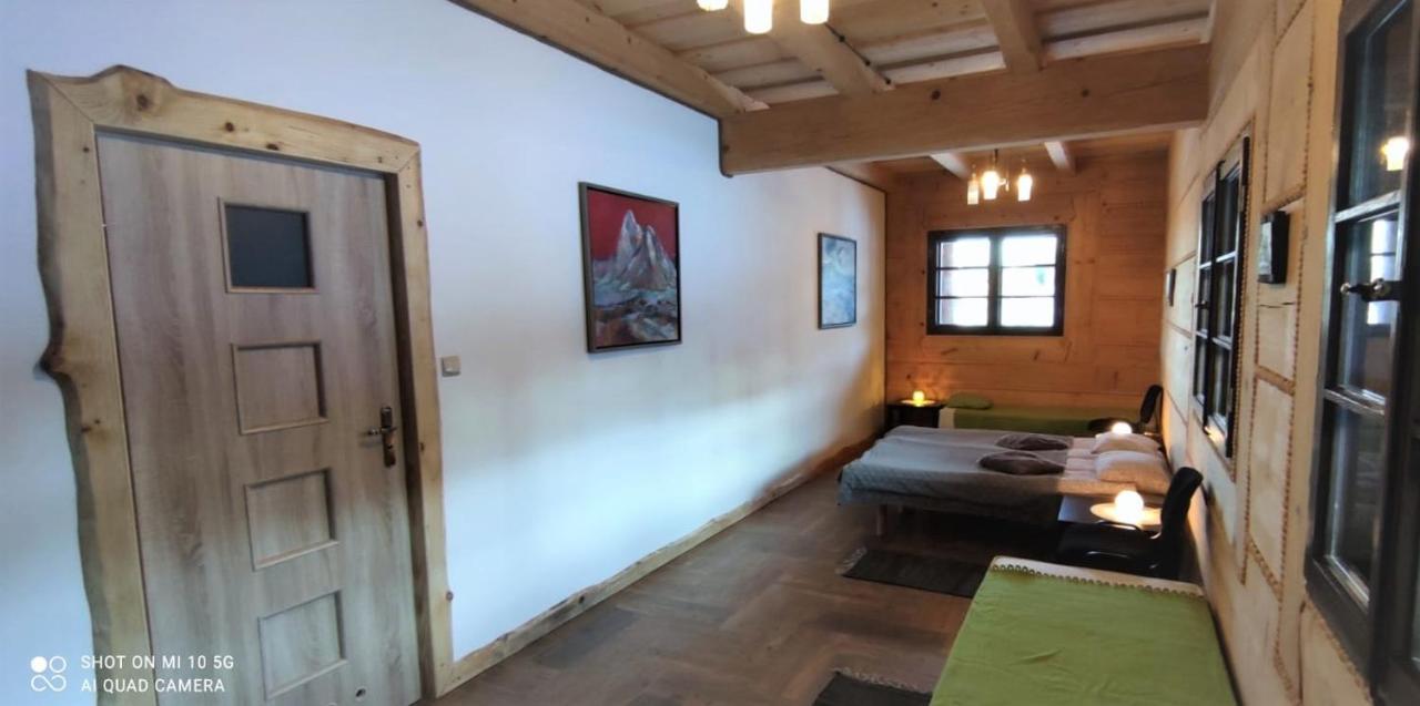 Chochlik Hotel อุสชิกีดอลเน ภายนอก รูปภาพ