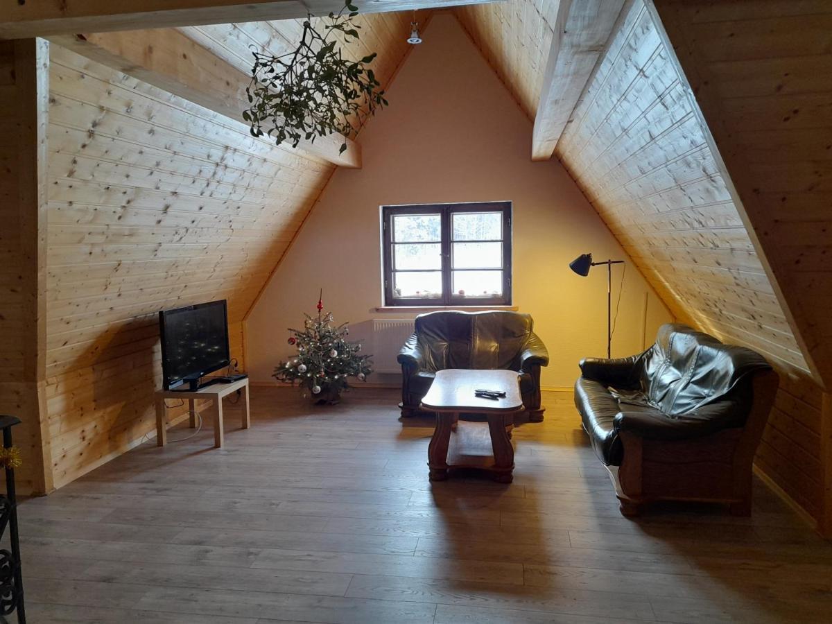 Chochlik Hotel อุสชิกีดอลเน ภายนอก รูปภาพ
